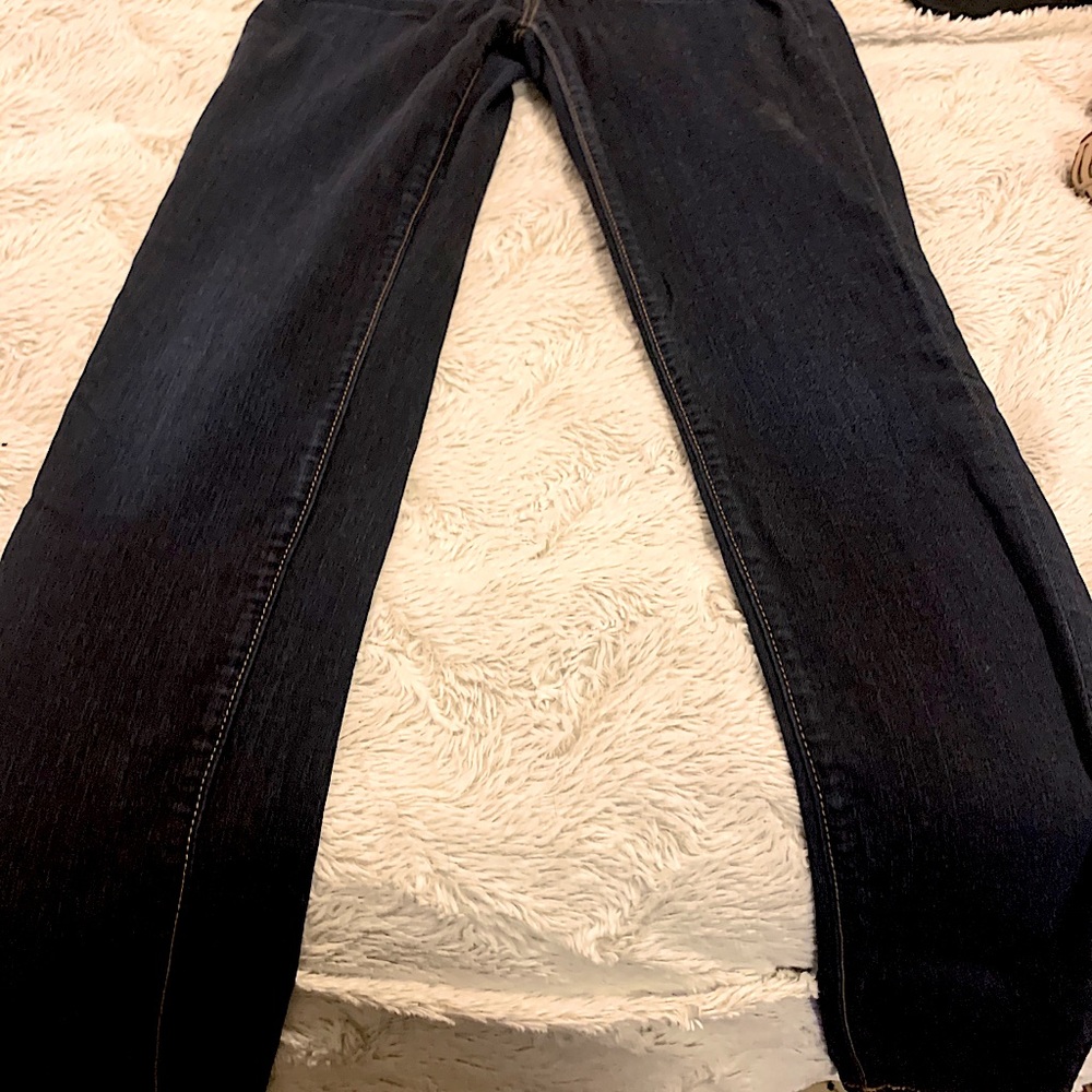Never been worn American Eagle Jeans size 6!